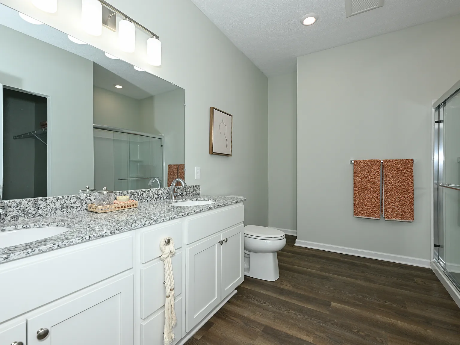 White Pond Apts-H (2034-2044 Patrick) - 2044 — Photo 2