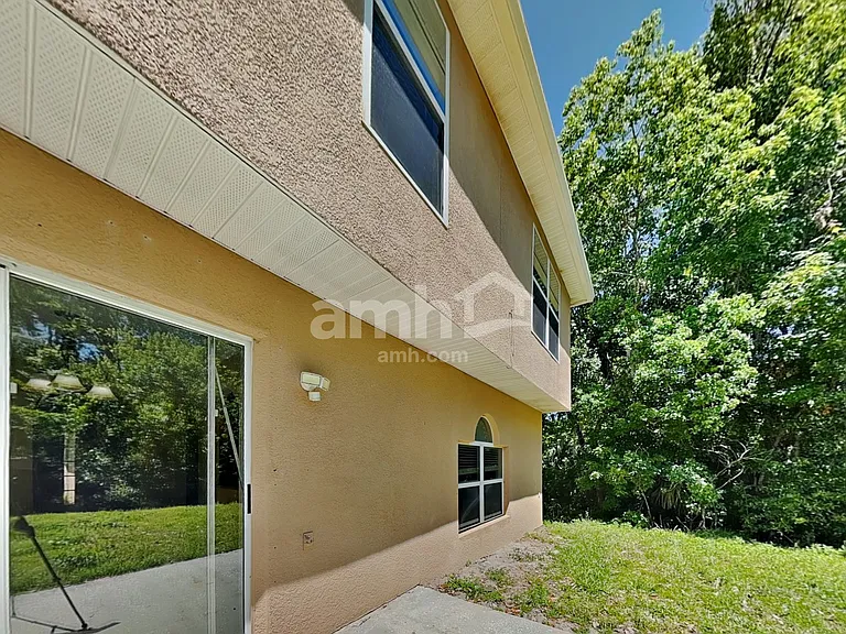162 Crown Colony Way — Photo 24