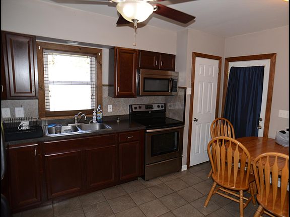 Eat in Kitchen