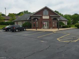 17 Metric Dr, Tallmadge, OH 44278