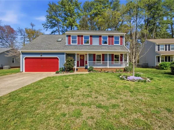 105 Gardenville Dr, Yorktown, VA 23693