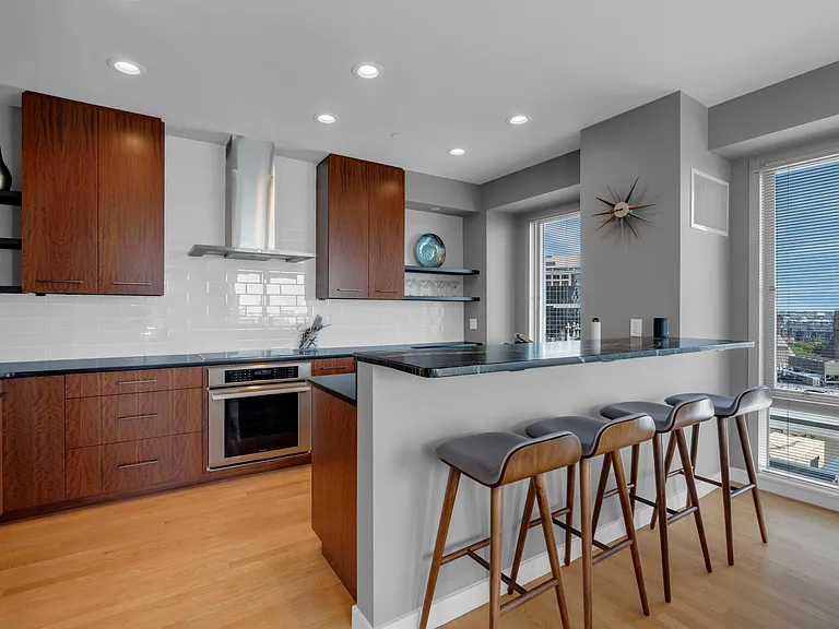 80 Broad St #1403 PENTHOUSE — Photo 5
