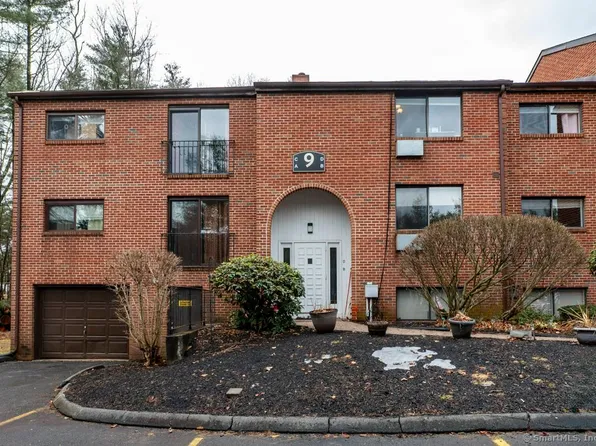 500 Darling Street APT 9D, Southington, CT 06489