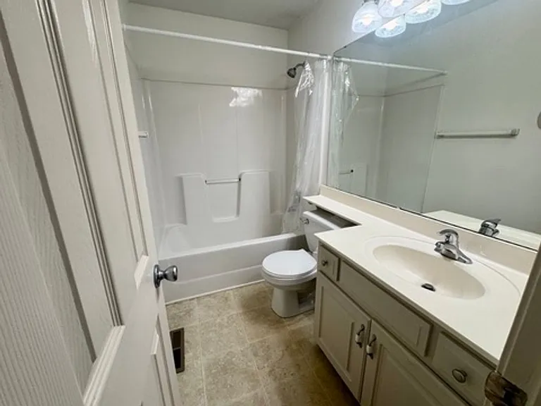 14064 Southern Rd — Photo 19