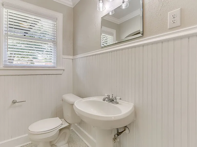 3257 Greene Ave #FULL — Photo 15