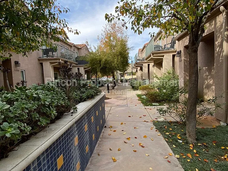 11216 Snapdragon St — Photo 20
