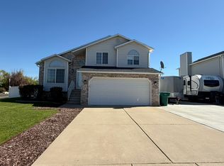 5202 S 3400 W, Roy, UT 84067