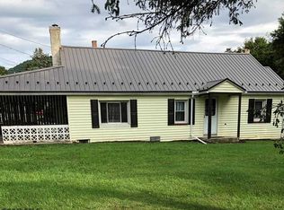 113 Tressler St, Pleasant Gap, PA 16823