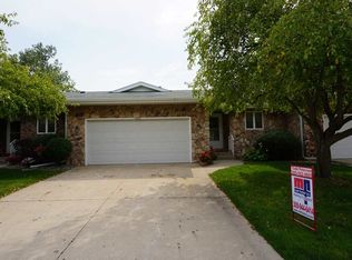 950 S Iowa St, Geneseo, IL