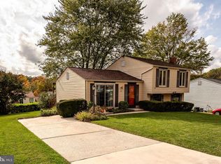 5 Forest Rock Ct, Baltimore, MD 21228