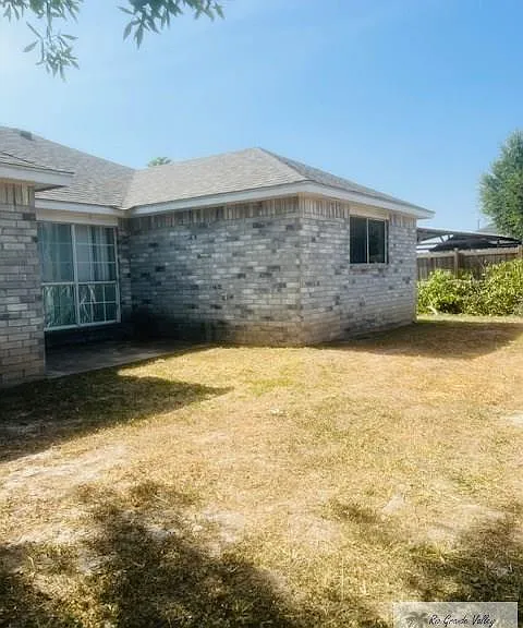 2820 Vienna St — Photo 17
