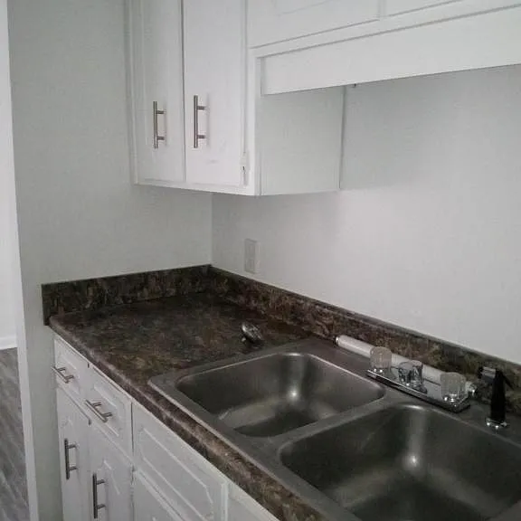 300 Apache Dr #7C — Photo 2