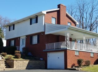 2401 Mickanin Rd, North Huntingdon, PA 15642