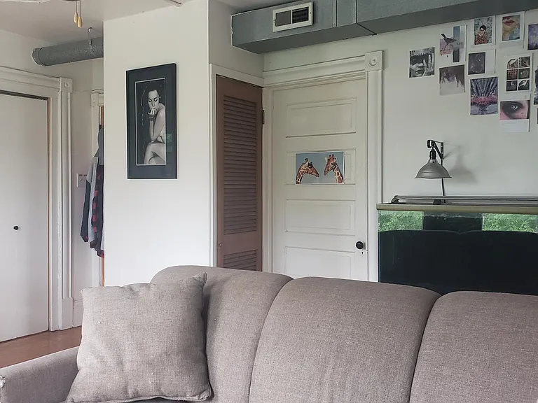 653 Erie St SE #1 — Photo 13