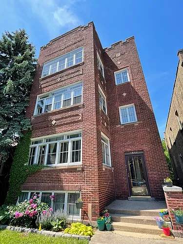3638 N Keeler Ave #1 Photo 1
