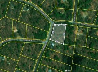 Mahogany Dr, Dingmans Ferry, PA