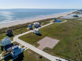 11 Grand Beach Blvd, Galveston, TX 77550