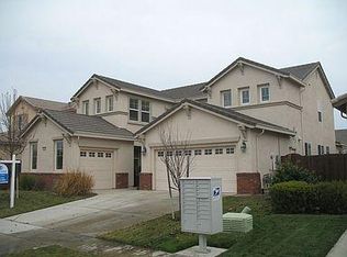 10087 Blossom Ridge Dr, Elk Grove, CA 95757