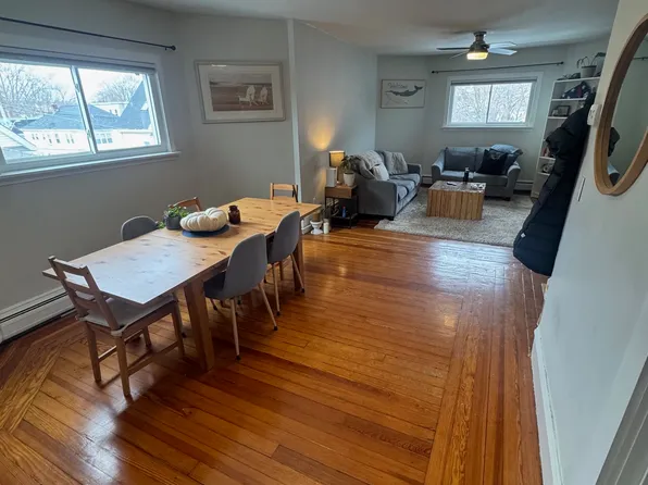 15 Walker St APT 6, Medford, MA 02155