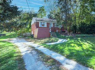 3S649 Warren Ave, Warrenville, IL 60555