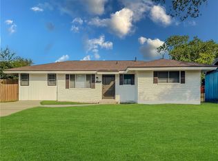 5318 Bowie St, Corpus Christi, TX 78415