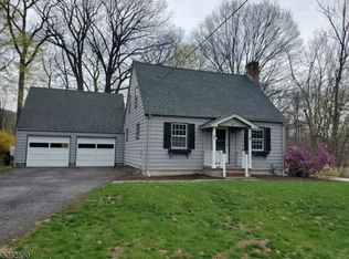 4 Railroad Ave, Branchville, NJ 07826
