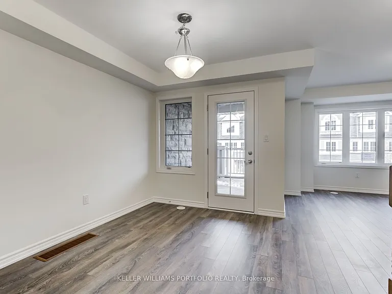 7 Bluegill Cres — Photo 11