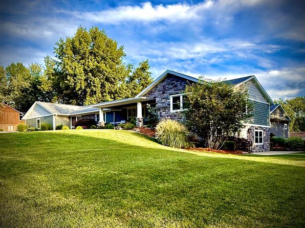 2405 Glenwood Dr