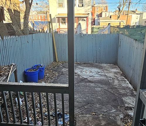 5th image of 540 Lamberton St