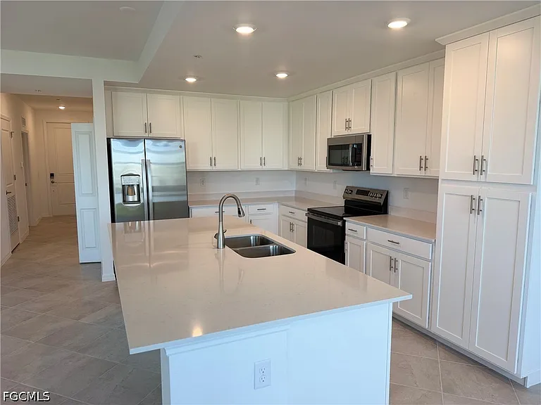 18411 Copperhead Ct N #337 — Photo 21