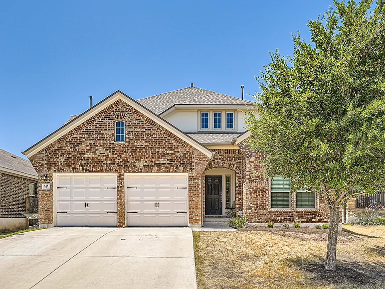 525 Loma Cedro Bnd — Photo 1