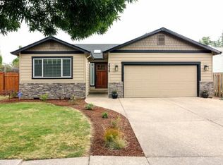2920 Winchester Dr, Newberg, OR 97132