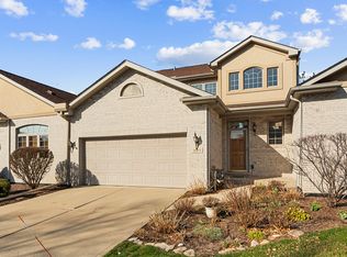 9319 Raven Pl, Tinley Park, IL 60487