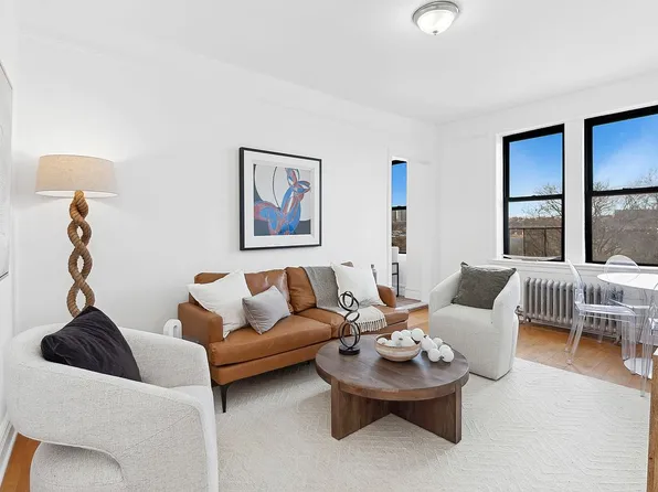 680 Riverside Dr APT 5B, New York, NY 10031