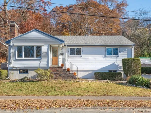 27 Cedar Brook Rd, Lynn, MA 01904