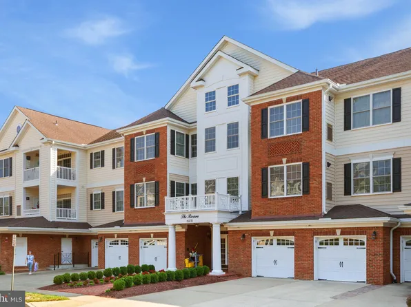 15231 Royal Crest Dr APT 101, Haymarket, VA 20169