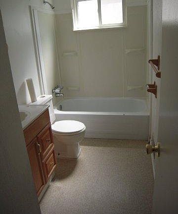 5th image of 1026 E Evelyn Ave