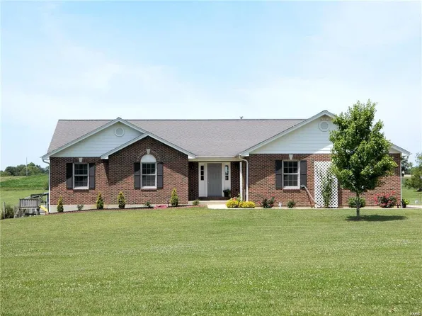 24521 Carter Ln, Wright City, MO 63390