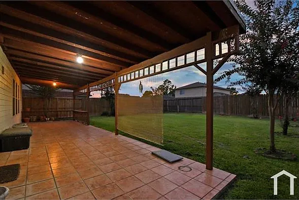19134 Yaupon Ranch Dr — Photo 5