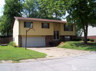 1501 Valley Forge Dr, Collinsville, IL