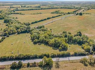 3 W 359th St, Louisburg, KS 66053