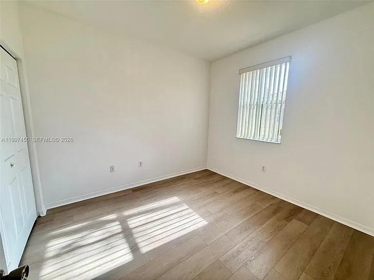 962 SW 143rd Ave #2207 — Photo 10
