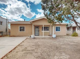 1505 Walter St SE, Albuquerque, NM 87102