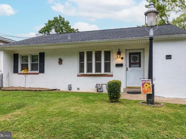 2637 Woodland Rd, Abington, PA 19001