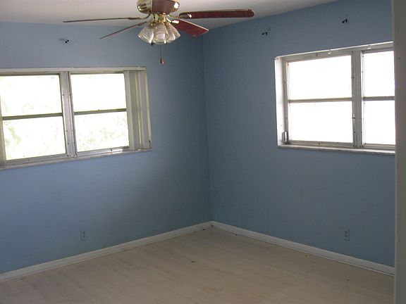 Master-bedroom