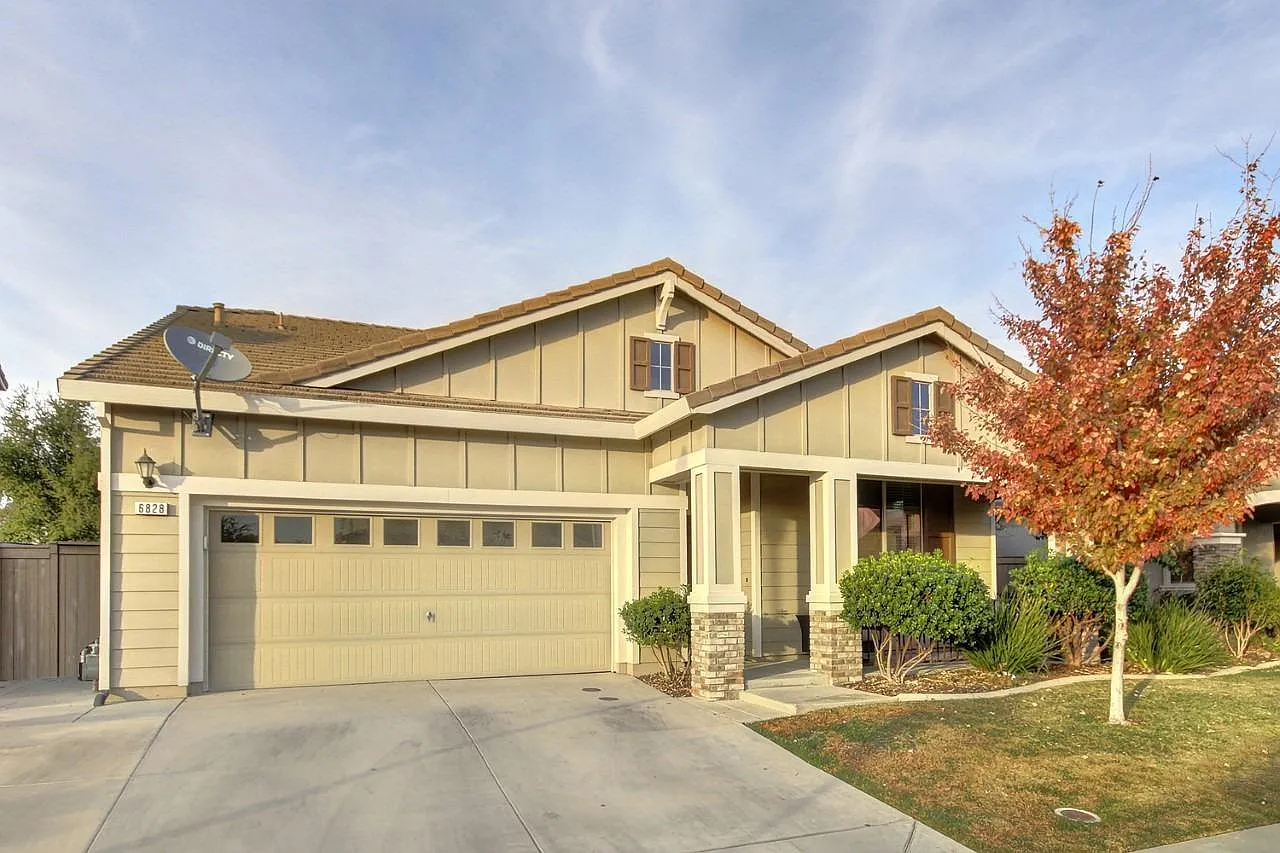 6828 Cordially Way photo 1