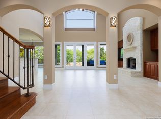 135 Scenic Bluffs Dr, Boerne, TX 78006