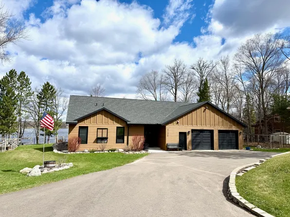 51425 Long Point Pl, McGregor, MN 55760