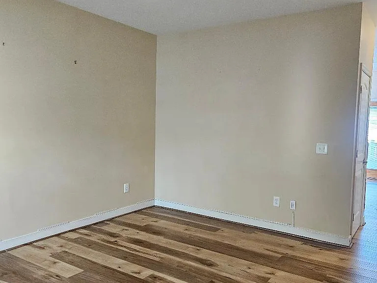 130 Pineview Ave #A — Photo 13