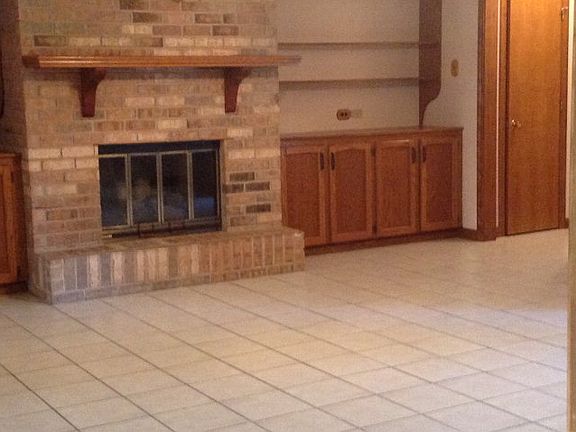 5th image of 311 Wayside Dr